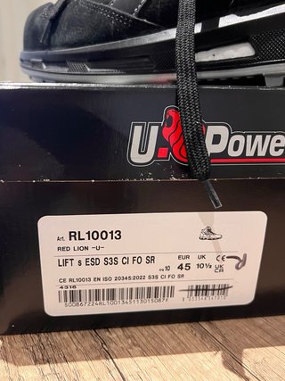 Scarpe U-Power