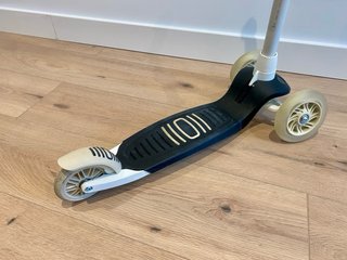 Patinete infantil Oxelo 3 ruedas con luz