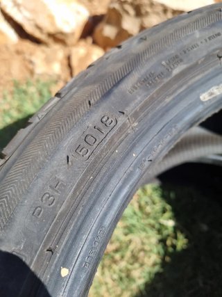 Neumáticos Bridgestone Potenza 245/35 R18 Run Flat