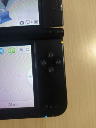 Nintendo 3DS XL Roja
