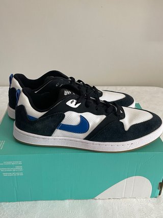 Nike Scarpe da Ginnastica Uomo Taglia 42.5