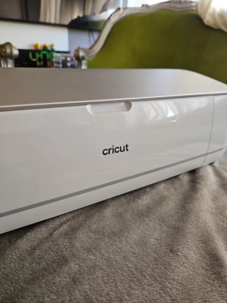 Máquina de corte Cricut Maker 3 (NEGOCIABLE)