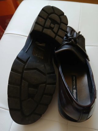 Zapatos Mustang Marrones con Flecos
