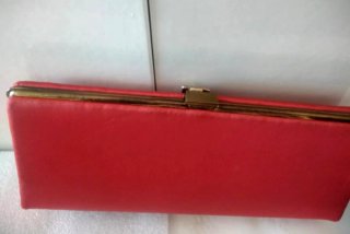 Pochette anni '50  rossa con chiusura dorata