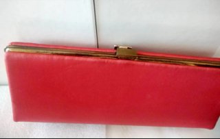 Pochette anni '50  rossa con chiusura dorata