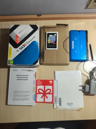 Nintendo 3DS XL Azul con Caja