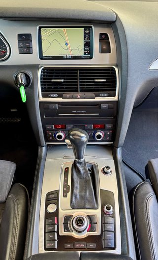 Audi Q7 2010 3.0TDI  RESTILING ETIQUETA C