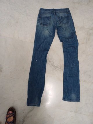 Pantalón vaquero Benetton talla 26