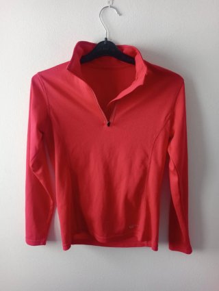Sudadera roja con cremallera