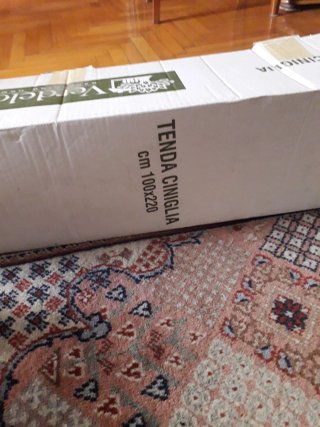Tenda a fili grossi in ciniglia per porta