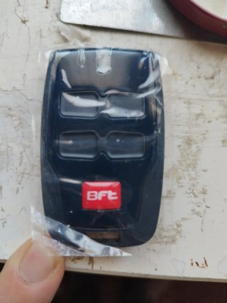 Mando Garaje BFT