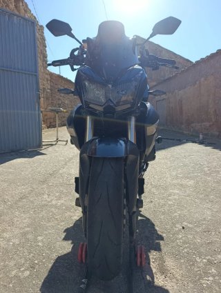 Kawasaki Z1000 OLHINS y BREMBO,año 2007