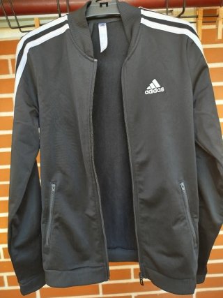 Chaqueta Adidas Negra con Rayas Blancas