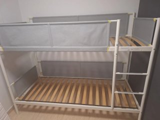 Litera infantil 90x200 con colchones sin estrenar