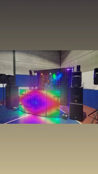 Gonfiabili e suono per i tuoi eventi.