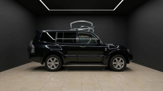 Mitsubishi Montero 2005