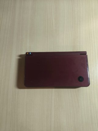 Nintendo DSi XL Granate