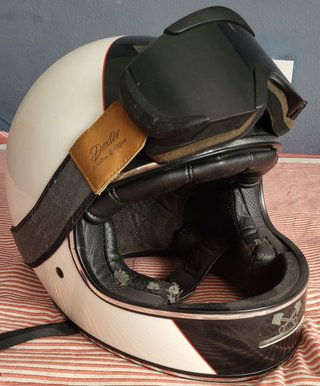 Casco Dexter con gafas