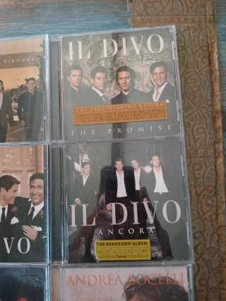 Lote 8 CDs Il Divo y Andrea Bocelli