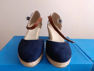 Zapatos de cuña mujer azul y marrón