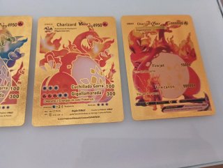 4 Cartas Pokémon Charizard VMAX Doradas