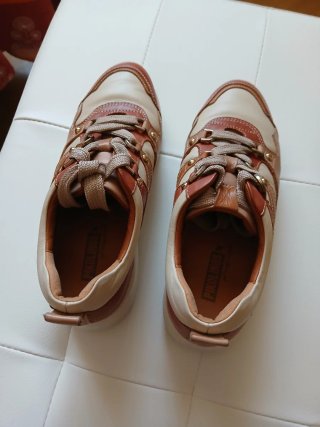 Zapatillas Pikolinos Marrones y Beige
