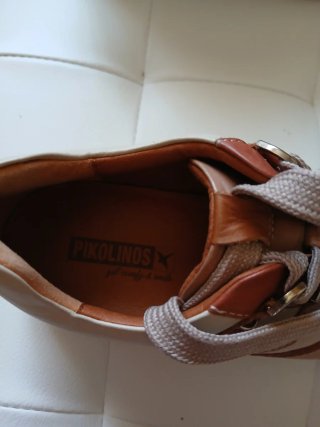 Zapatillas Pikolinos Marrones y Beige