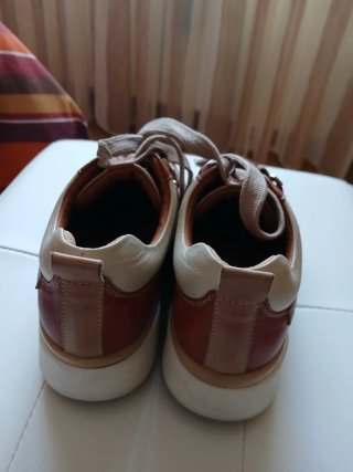 Zapatillas Pikolinos Marrones y Beige