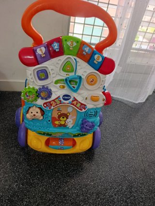 Andador y correpasillos VTech para bebés Es nuevo