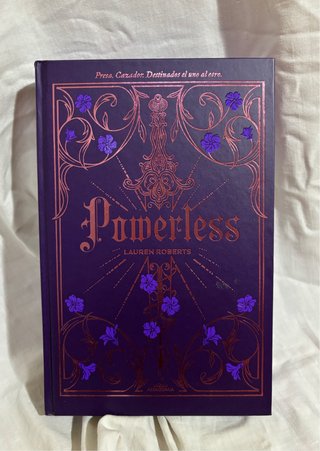 Libro “Powerless” Edición Especial