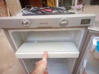 Nevera trivalente Dometic