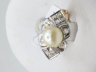 Anillo Oro 18k Perla y Diamantes