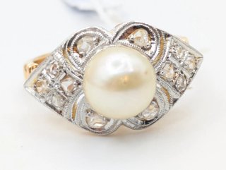 Anillo Oro 18k Perla y Diamantes