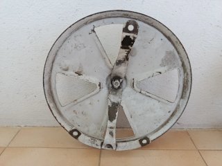 Tapacubos metálicos Vespa Blancos (2 unidades)