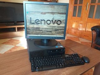 Lenovo ThinkCentre M81.