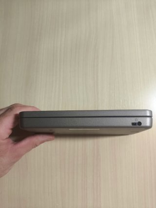 Nintendo DSi XL Dorada