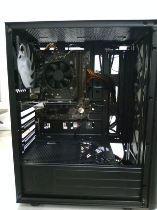 Torre PC i3 9100F Negra con RGB
