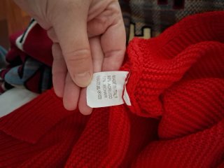 Maglione rosso collo alto