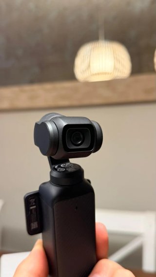 DJI Osmo Pocket 3 Creator Combo