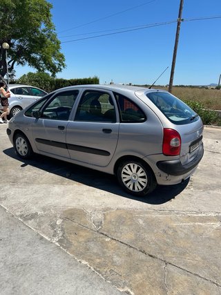 Citroen Picaso 2000