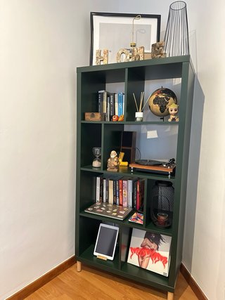 Mueble Kallax Ikea con Patas