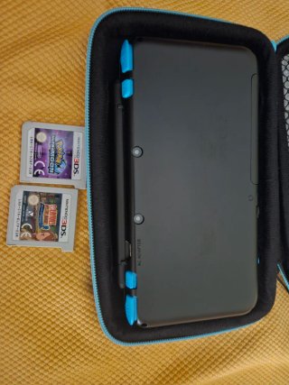 Nintendo 2DS XL + 3 Juegos