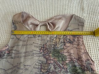 Vestido mapa mundo original raso