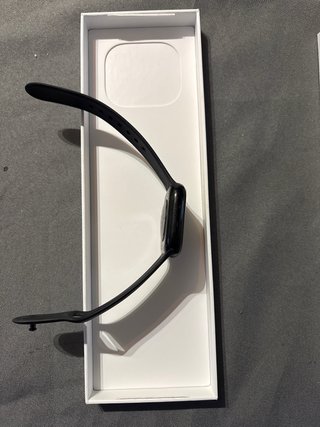 Apple Watch Series 11 42mm + 1 correa