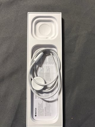 Apple Watch Series 11 42mm + 1 correa