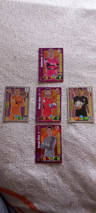 Pack cromos 17-18