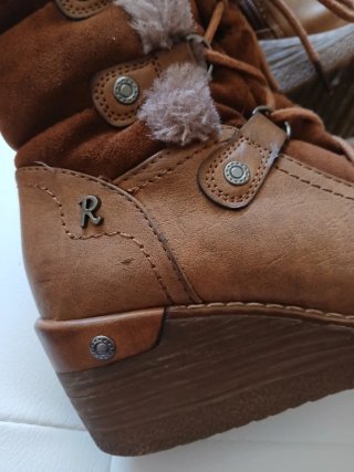 Botas de ante con borreguito