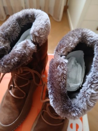 Botas de ante con borreguito