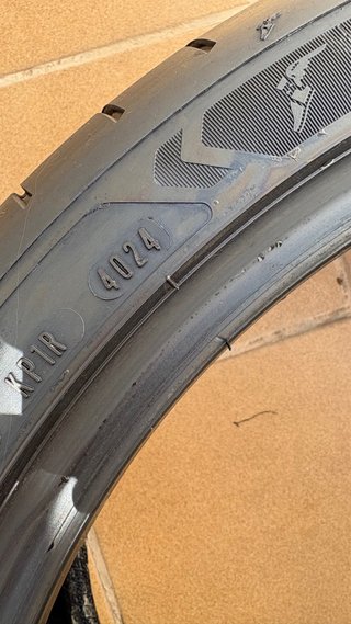 Neumáticos Goodyear Eagle F1 245/35/19 93Y