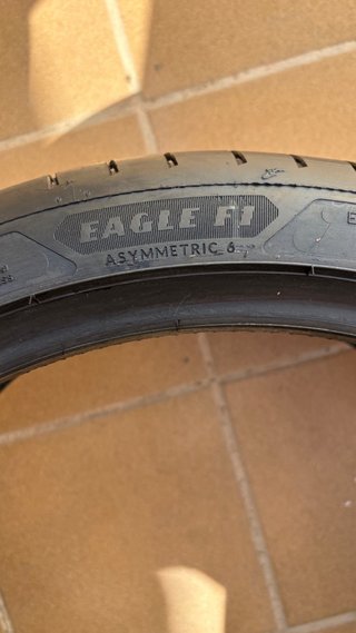 Neumáticos Goodyear Eagle F1 245/35/19 93Y